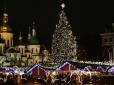 Святковий різдвяний Київ з висоти пташиного польоту: як відзначали свято в столиці (відео)