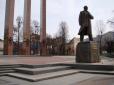 Вже скаржиться на 